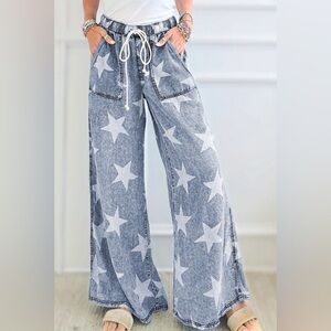 Star Print Light Wash Drawstring Elastic Waistband Wide-Leg Jeans!!  Size 8.